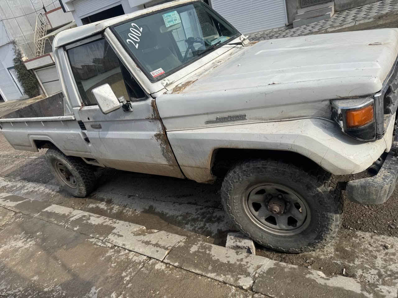 میگزەمین 2f مۆدێل ١٩٨٨ سەیارەیەکی پاکو بێ تەقەو ڕەقەیە تۆزێک بۆیاخی ناشرینە ئەگینا هەمو گیانی مەزبوتە ئاڕمی هەولێرە گۆڕینەوەش دەکەم نرخیشی ٢٥ گەڵاو معامەلەیەکی برایانە ئەگەر مشتەریت تێلم بۆکە *********** السليمانية, العراق
