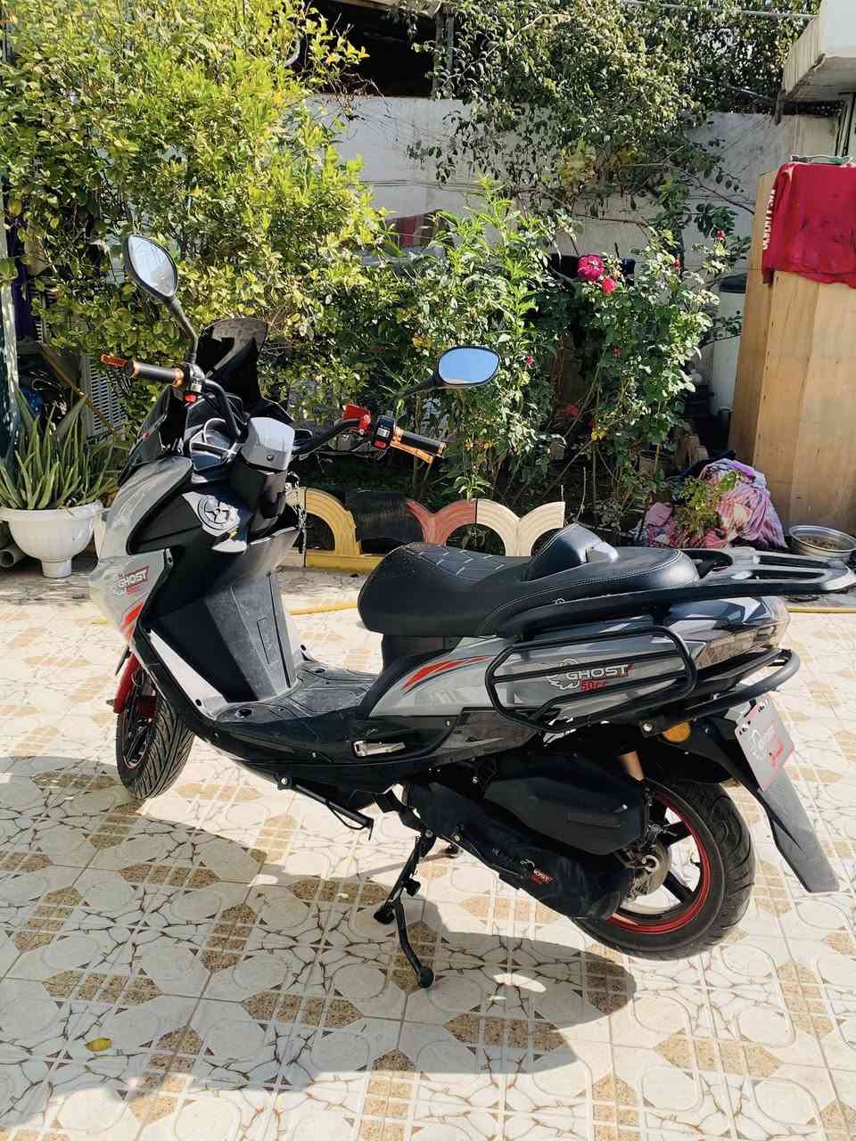 سلام عليكم دراجه جوست 2025 للبيع ماصارله هواي من ماخذينه بعده جديده على وضع الشركه ماملعوب بيه رايده ب ٧٠٠ محركه مكفوله وهاذه رقمي ***********
