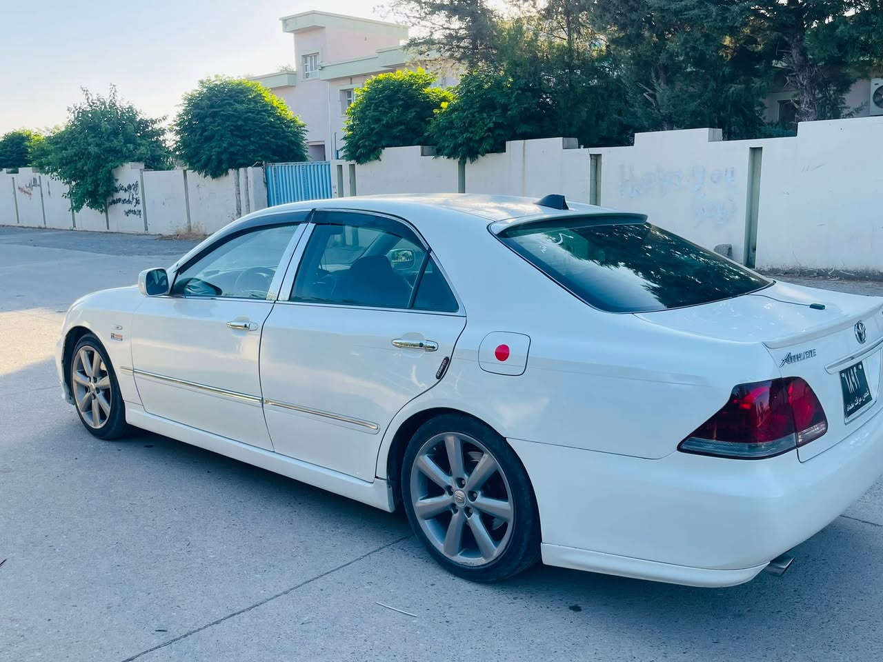 بەناوی خوای گەورە و میهرەبان 

شاهینە بۆ فرۆشتن✈️✅ 

بڕاوە 2005 

182ی ناو ڕەش ساج سور

 سڵاید سێ دوگمە کامل جایز کراوە

بێ دوکەڵ و بوخار 

گێڕو مەکینە و سەقف و کەڤەر گۆڕاو بەشەرەت 

بێ چاڵو شوخت و دەعم لێدران

برێکی بەستراوە 

شوێن موسەکانی وەک ئاوێنە وان

سعر:57گەڵا و مەجالێکی زۆر کەم

ڕانیە -چوارقوڕنە

***********
