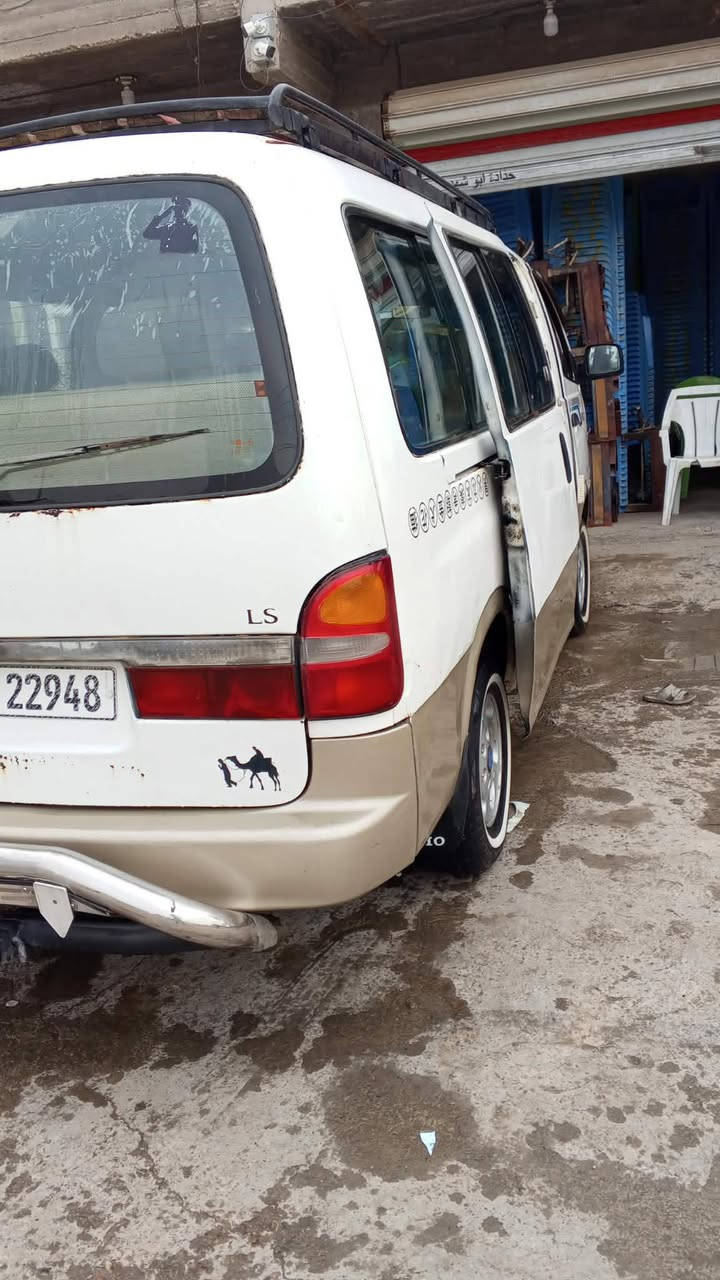 السلام وعليكم للبيع بريجو موديل 1996 رقم نجف سنويه لسنه 2031سياره خير من الله كير ومكينه نضيف بدون تنقيص شواصي كفاله السعر 63 الاتصال ***********مكان السياره بغداد الدوره
