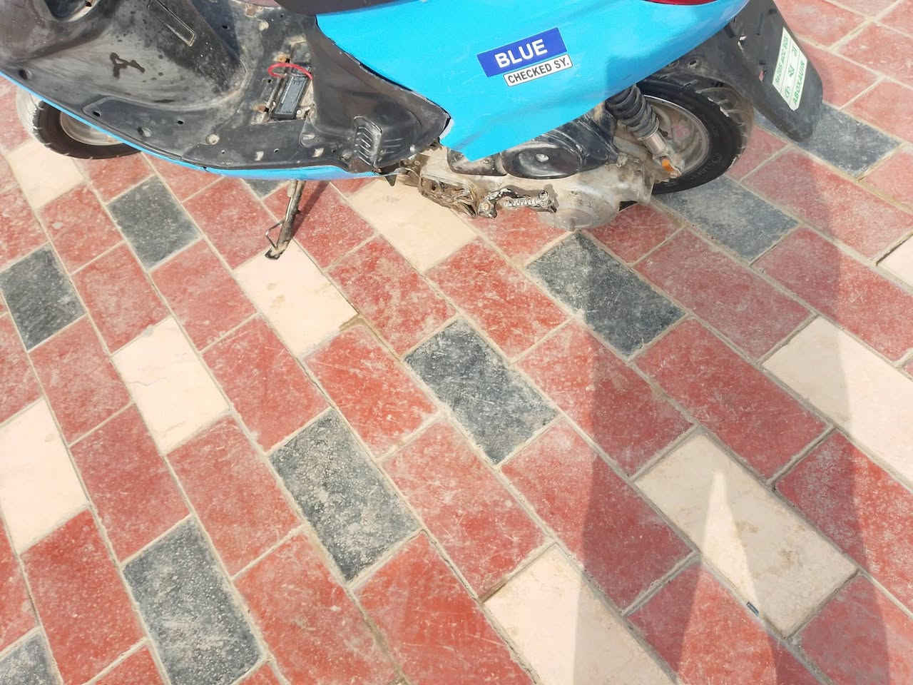 السلام عليكم دراجه فراشه نثيه مفتوحة صالنصه اف شوفت عينك ناعمه السعر ٣٠٠ المكان نجف  كوفه يم نفق مسلم بن عقيل رقم ‏‪***********‬‏
