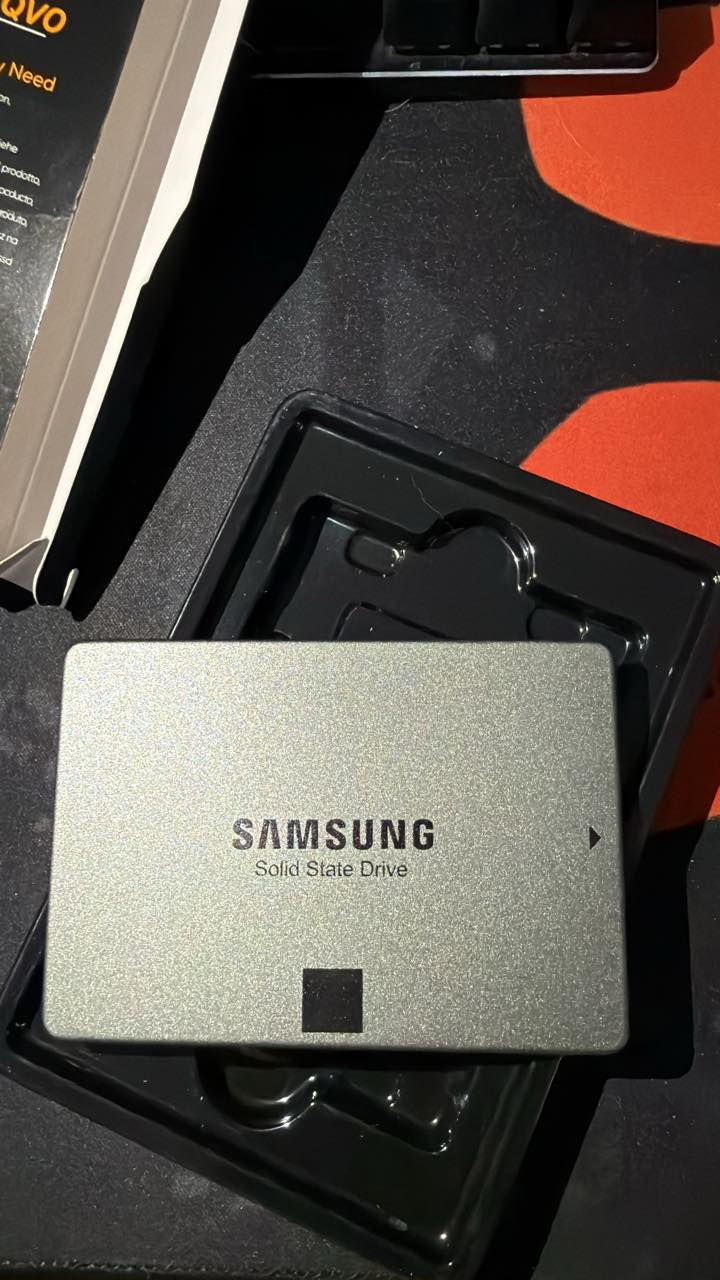 السلام عليكم شلونكم اخوتي
عندي قطعتين هارد  ssd Samsung 870 QVO
حجمة 1 tb
سرعة القرائة 560mb
سرعة  الكتابة 530 mb
سعر القطعة الوحدة ٨٠ واذا ثنينهن ع ٧٥


**إذا كنت صاحب هذا الإعلان وتريد حذفه لأي سبب، رجاءا أرسل رسالة إلى الدعم الفني**