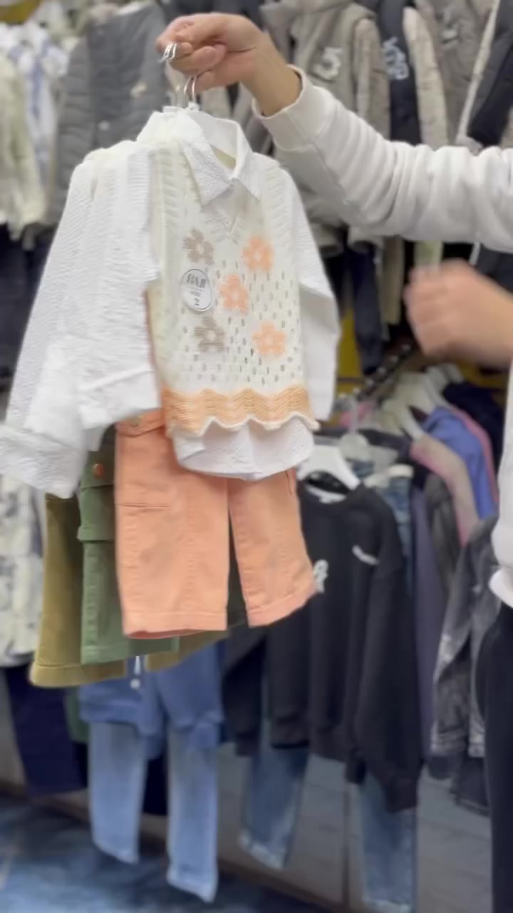 • ليه غير قابل للتكرار ⁉️ 😂
• تالت تكرار للطقم الأكثر مبيعاً مقاسات من 6 لــ 12 سنة ❤️
#Mini_Moon 🌕
• الفرع الأول : سمنود - شارع الكنيسة بجوار صيدلية سعود
• الفرع الثانى : سمنود - شارع الكنيسة بجوار الفرع الأول 
• الفرع الثالث : سمنود - شارع المستشفى أمام مطعم أخترنالك 
• تليفون : 01080666001
#مع_مينى_مون_خليكى_فى_المضمون


**إذا كنت صاحب هذا الإعلان وتريد حذفه لأي سبب، رجاءا أرسل رسالة إلى الدعم الفني**