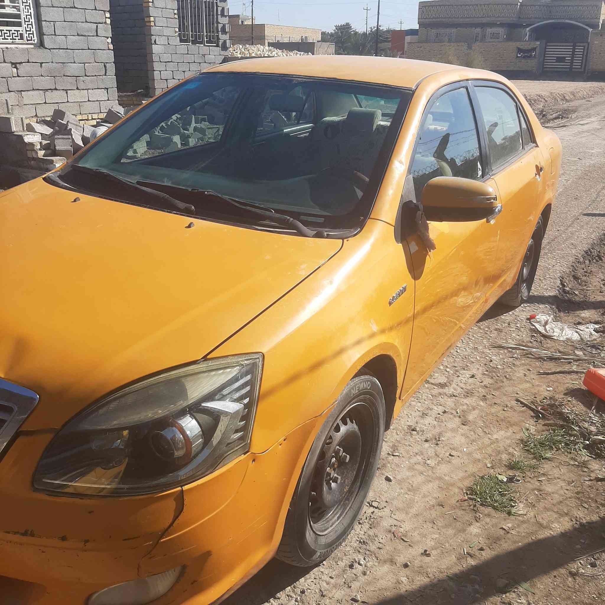 سلام عليك  جلي موبل  موديل  ١٣ سنويه ال٢٩ بسمي مكفوله من التبديل وصبغ مكينه وكير كورلا ١٨٠٠ بي كاتشو تفاصيل أكثر هذه رقمي ***********
