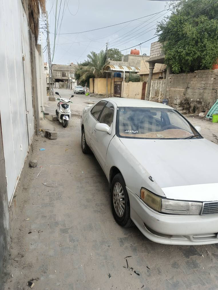 كرستا نفخ مديل ١٩٩٣مكفولة من الكص والنقل سنوية لحد ٢٠٢٨   صاعدة هزة تحويلة ثاني يوم  مكينة وكير ثنين ونص مكفولات حدادية جديدة صارلها شهر من مبدلها  باتري تخم تاير ويل جديد جديد تبريد شغال سيارة كاملة صلاوات  السعر ٥٢ وبيها مجال *********** البصرة, العراق
