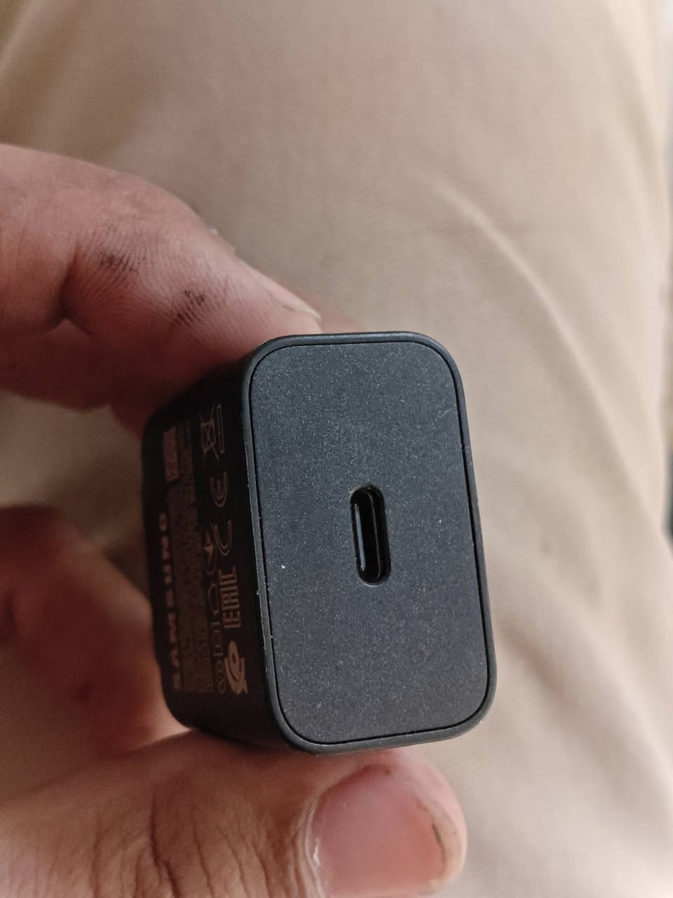 بلك شحن سامسونك اصلي يرهم للايفون سعر 5 ع


**إذا كنت صاحب هذا الإعلان وتريد حذفه لأي سبب، رجاءا أرسل رسالة إلى الدعم الفني**