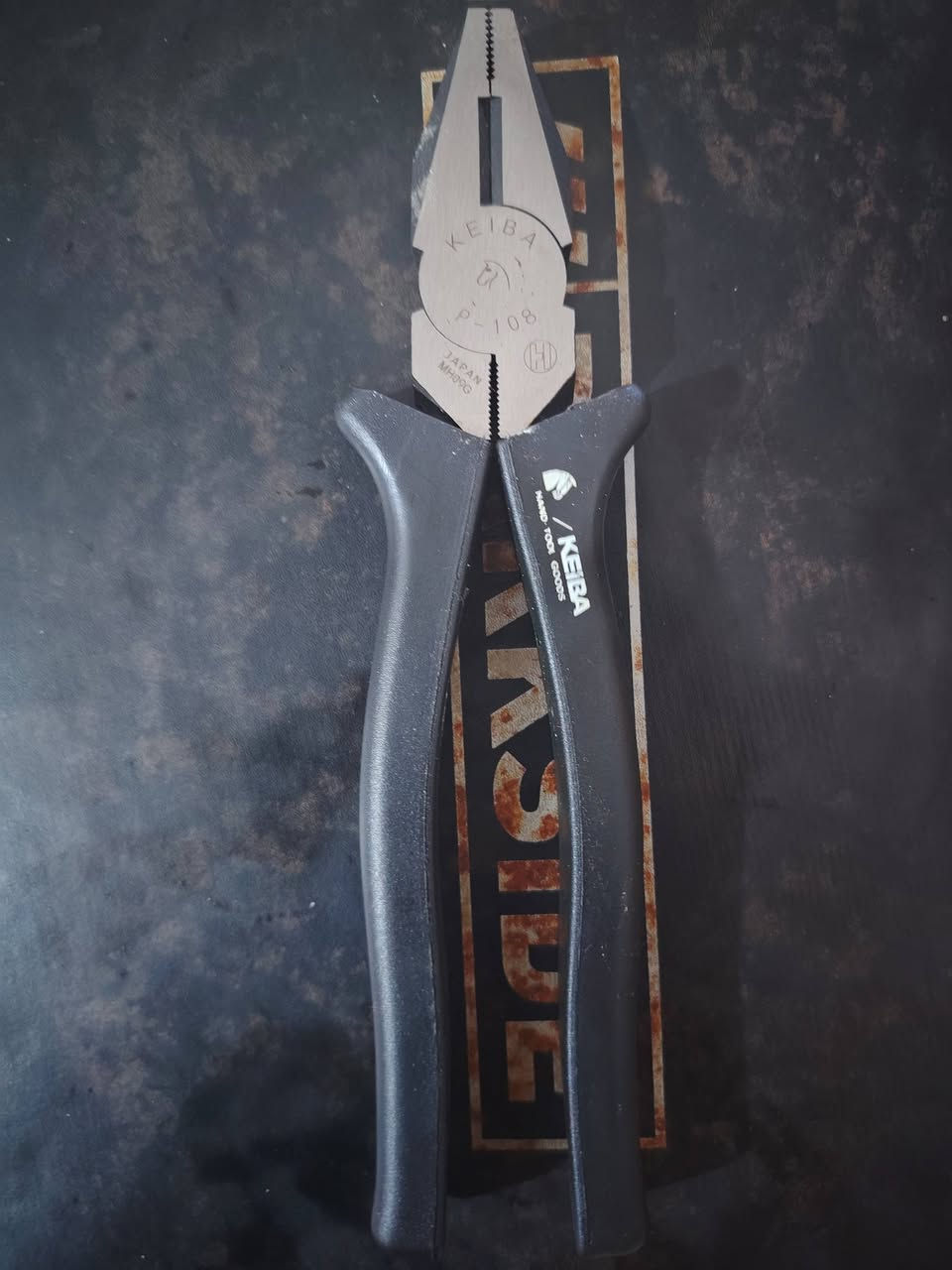 السلام عليكم 
غلض للبيع دز صوره قطه ع خاص يجيك سعر


**إذا كنت صاحب هذا الإعلان وتريد حذفه لأي سبب، رجاءا أرسل رسالة إلى الدعم الفني**