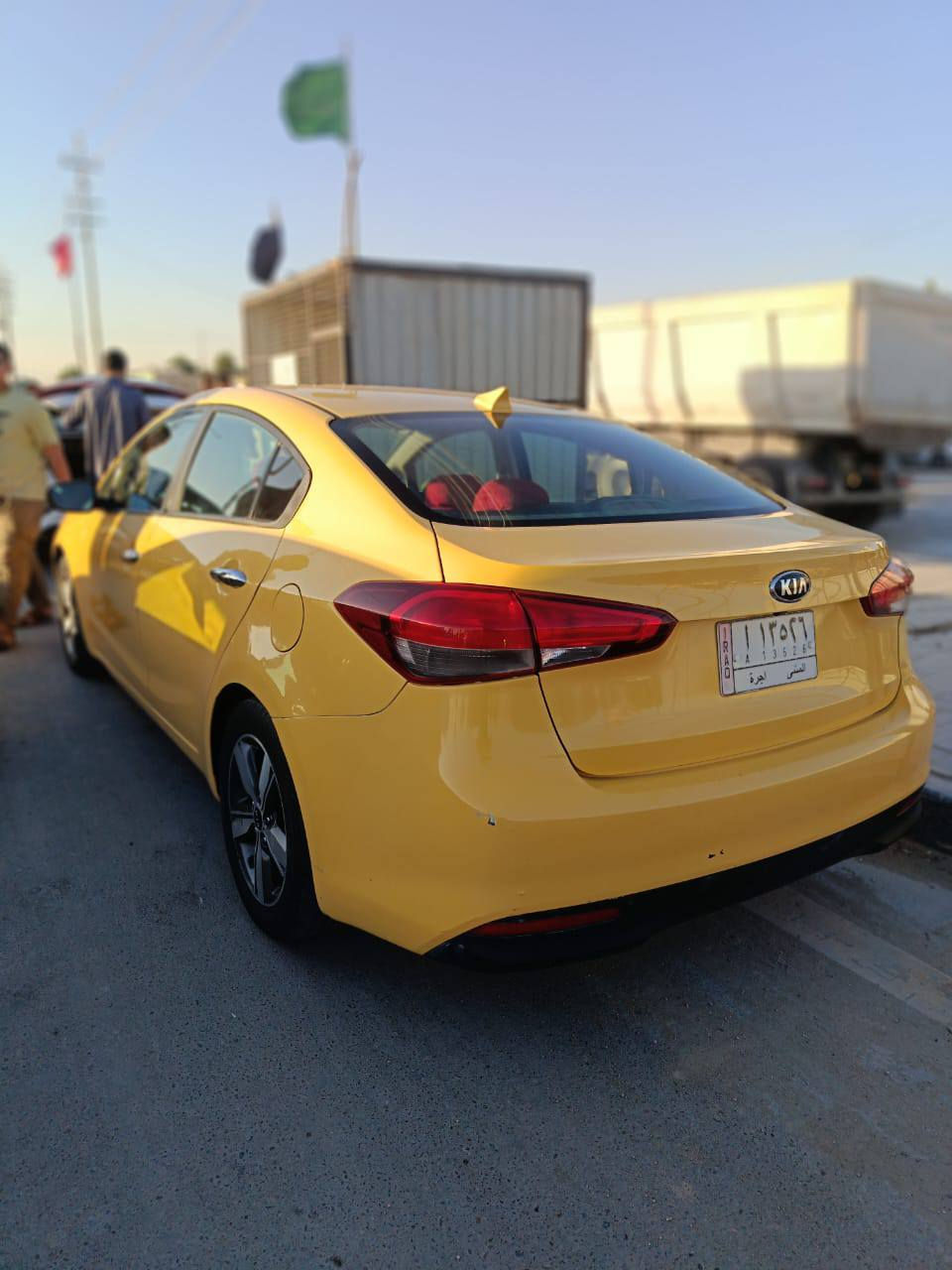 سلام عليكم
للبيع كية فورتي 

موديل 2018تكسي 
نص فول 
سيارة جاهزة رقم مثنئ دولي بسمي مكينة 2000 دوش
ضرر جاملغ الامامي بدون دواخل 
السعر 120وبيهة مجال 
مكان السيارة السماوة 
للستفسار اكثر انتصال ***********
