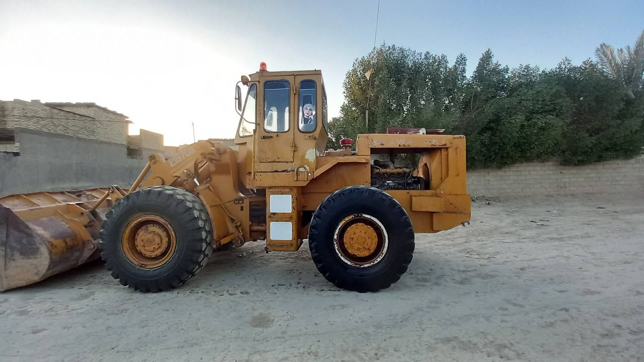 سلام عليكم شفل كاوسكي بي 70.  موديل  83   رقم قادسية ألماني تحويل مباشر جاهز لعمل بريك 4 ويالة هاتف *********** ***********
