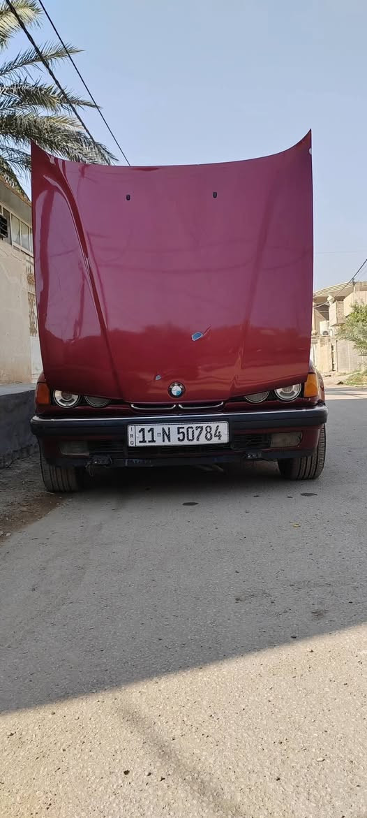 BMW 740i 1992
8 سلندر

فتحة سقف

تخم تایر جدید

داينمو جديدة

باتري جديد

مقاعد جلد كهرباء منضومة ماء جديده

حماوة جوه النص بشخط

تبريد ثلج

لايت عالي زينون
الاستفسار على هذا رقم 
‏‪0771 244 0097‬‏
