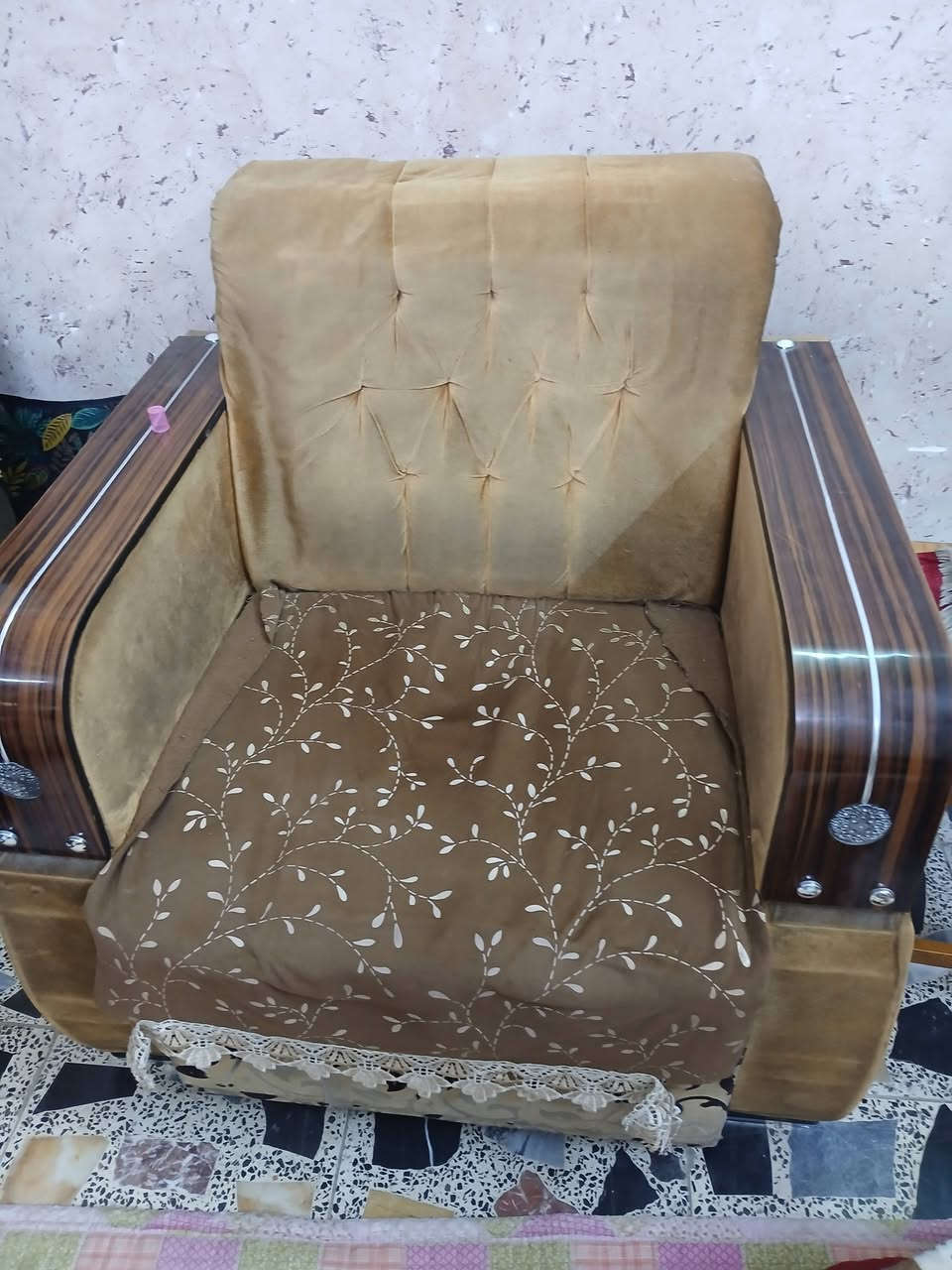 السلام عليكم ....نص تخم + ميز ابو سماعات بلوتوث مضخم صوت ونشرة ضوئية متحركة....كل هذا بس ٢٠٠ واني خادم ..
مكاني أعظمية ...   *********** متوفر واتساب.
السلام عليكم ....نص تخم + ميز ابو سماعات بلوتوث مضخم صوت ونشرة ضوئية متحركة....كل هذا بس ٢٠٠ واني خادم ..
