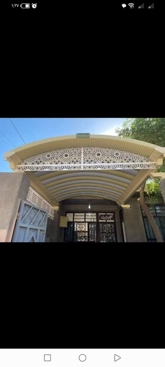 محل حداده لعمل سقائف الكي سبان شغل درجه اولى وحسب الطلب والحديد الثقيل وشغل نضيف والمواعيد المضبوطه بسعر المتر المربع ٣٣ الف دينار كرسته وعمل السواقي مليمين مغلون ضد الصدء مدة العمل يوم واحد فقط لا غير للاستفسار *********** /*********** /مكاني منطقه الشيح حمد  اتصل عليه اني اجيك للبيت
