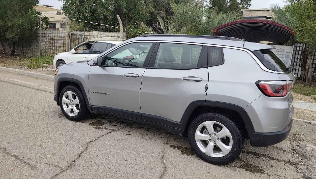 السلام عليكم ٢٠١٨ حادث بسيط محرك كير تبريد مكفول بدون صبغ  السعر ١٢٥٠٠ 
***********
