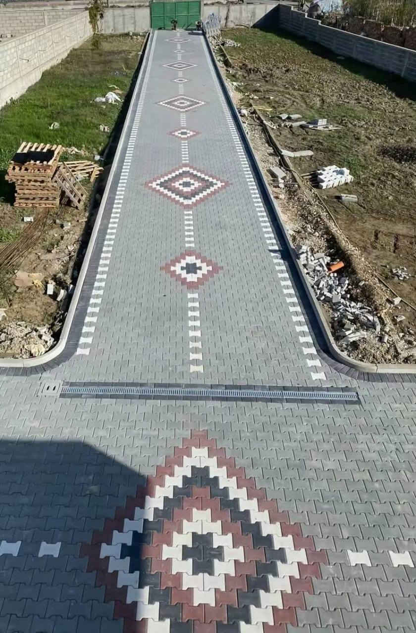 السلام عليكم👋🛣️ جميع انواع المقرنص🔲🔷🔴خلفات مقرنص🛠️
عمل ساقيه➕عمل رصيف➕عمل كابات➕عمل كاشي➕عمل كرانيت🔸
نشتغل بدقه↙️عاليه↘️⚒️🛠️
عمل درجه اوله🥇🔝الثقه في عملنه🔘🔹▪️👍 
الرقم: ***********

