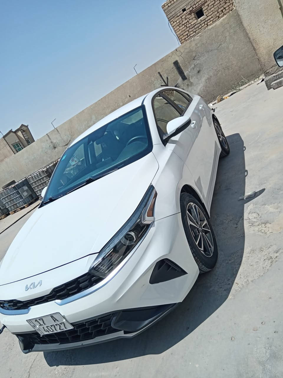 فورتي حره ٢٠٢٣ باسمي مداور ثاني يوم
بدون تبديل صبغ بنيد وبيها كلير يم قبق البانزين بامريكا
مواصفات رادار جانبي امامي اشارة بالمري حساس تاير تحديد مسار ومثبت سرعة توقف ذاتي
السعر ١٦٣
المكان السماوة قرب معمل المرور 
***********
