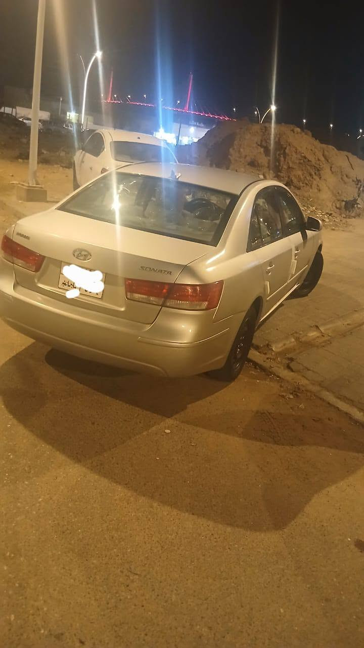 السلام وعليكم شباب سوناتا كامله مكمله مكينة وكير حداديه ادوات مكصوصه جنطه شغل عدل كله باجات مكينه وكير وحداده طوبه وتخم تاير جديد وتبريد ثلج ودواخل بل جيس دخول جديد شغاله من الطول للطول مابيه نقص برغي رقم وسنويه وملسق شرط حاسبه عمي 40 وبيه مجال للطيبين عنوان البصره وهذا رقمي *********** خابر وتدلل اخوان للتئكيد السياره بانزين بانزين 1800 مرغوب
