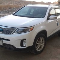 كيا سورنتو١٤ محرك ٢٤٠٠ بدون حادث وصبغ الدعامية الخلفية فقط نص مواصفات ...