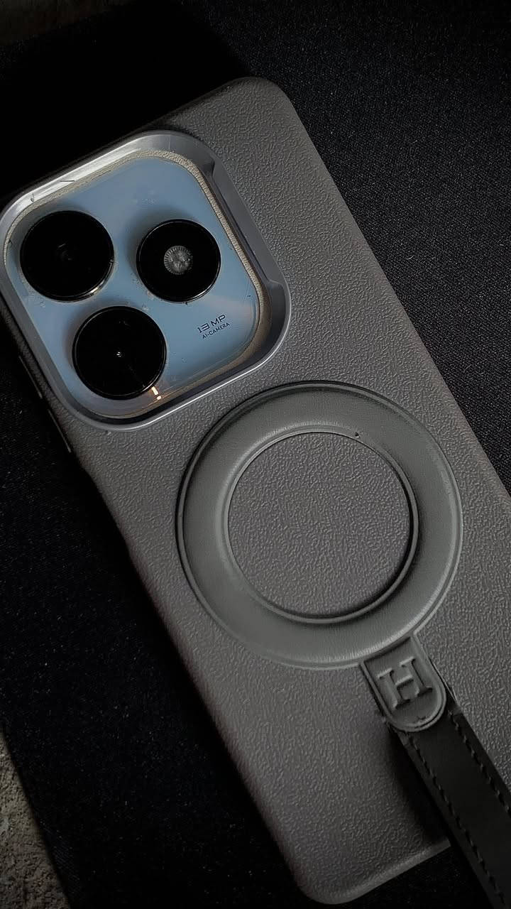 السلام عليكم/بيع او مراوس
تكنو سبارك كو 2024📱
📱TECNO SPARK Go 2024
ذاكره 128 /رام 4+4
شاشه 90 فريم 
شحن سريع تايب سي
شغال كامل ونظافه كدام العين فقط الشاشه مفطره
السعر 50 قفل


**إذا كنت صاحب هذا الإعلان وتريد حذفه لأي سبب، رجاءا أرسل رسالة إلى الدعم الفني**