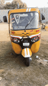 سلام عليكم اخون تكتك البيع موديل19 سنويه ومداور ثاني يوم  ماتخسر عليها ربع كبل الشارع مصبوغه عام الجماليه دوشمه تخم تاير  كبات كله جديد مكينه مكفوله لاتنقيص لاتبخير السعر 5/700وبيها مجال ولباقي مذكور بل فيديو لعنوان كربلاء حي الساهرون مكلف بل نشر /***********
