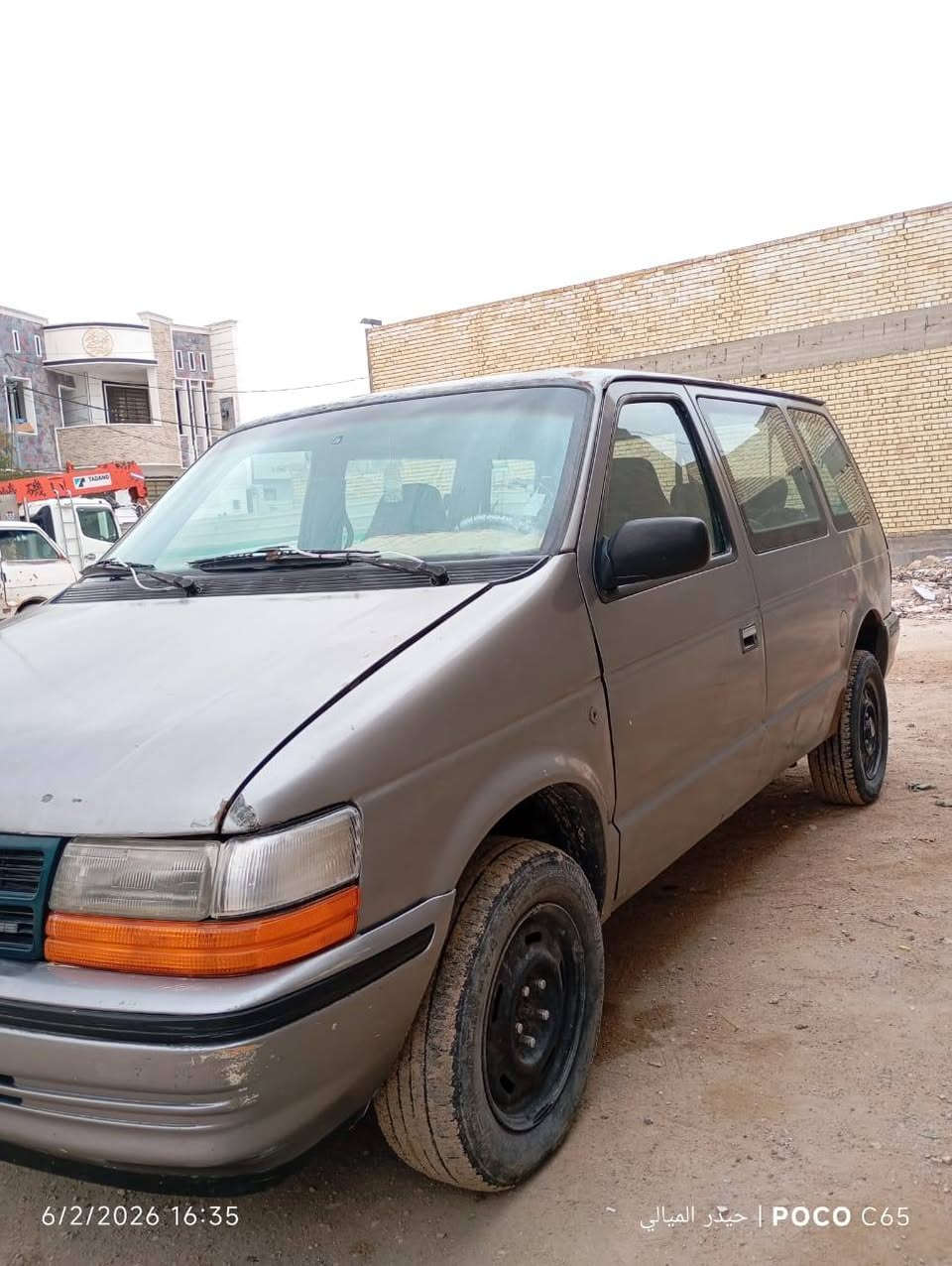 سلام عليكم دوج كلايسر ١٩٩١  سياره جاهزه يعني حداديه نافضه من الطول لطول على ايدي تخم تاير نضيف لايتات جدد دواخل شوفت عينك تخبل سستم صوت كامل وشاشه الاشاير والكلوبات كلهن شغالات الدشبول كله جديد المحرك انطيك بي تراي بطناش لئن اني كله مسويله ادامه على ايدي تخم بلكات فيت بم كلاص بانزين كله جديد مصبوغه عام كشره حلو رقم ذي قار سنويه بعدها ما صاقطة سعر ٣٠ وبيها مجال مكانها النجف الاشرف ***********
