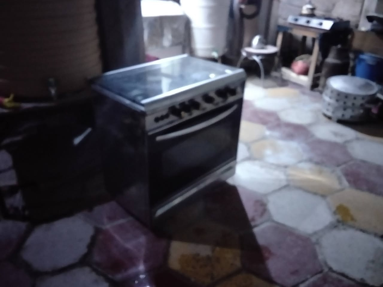 من رخصة المسؤول طباخ فريش 5 مشاعل فرن شغال فوك وجوه مستعمل نظيف السعر 180 وبيه مجال قليل العنوان بغداد حسينية الراشديه


**إذا كنت صاحب هذا الإعلان وتريد حذفه لأي سبب، رجاءا أرسل رسالة إلى الدعم الفني**