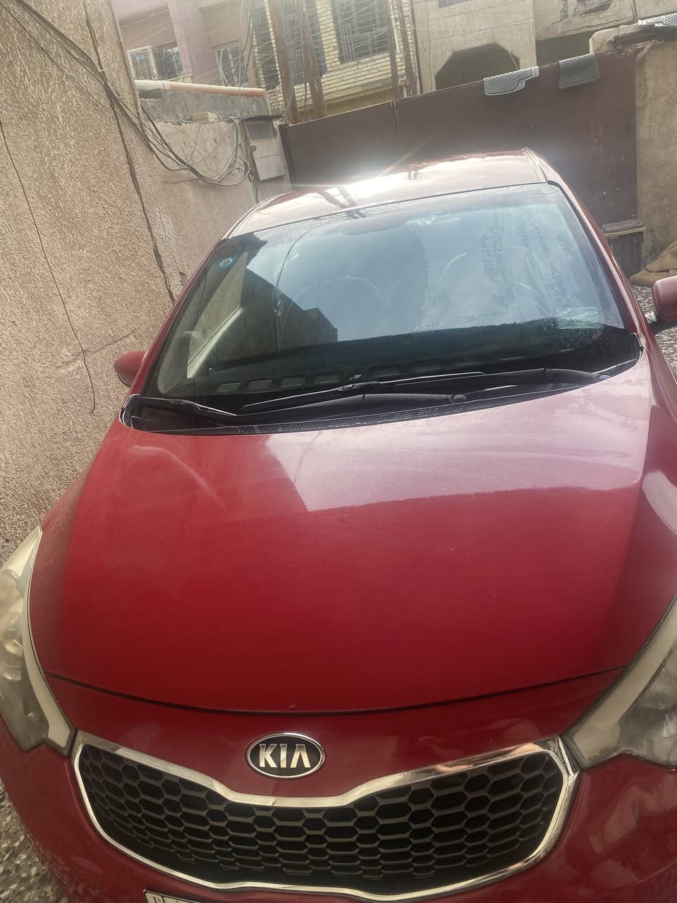 كيا سيراتو مديل 2016 ماشيه 75 جراد قليل بيهه السعر 130$   *********** بغداد حي الجهاد المحرك 1600
