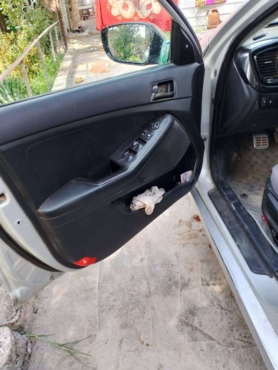 للبيع كير عادي مديل 2011
***********
***********
