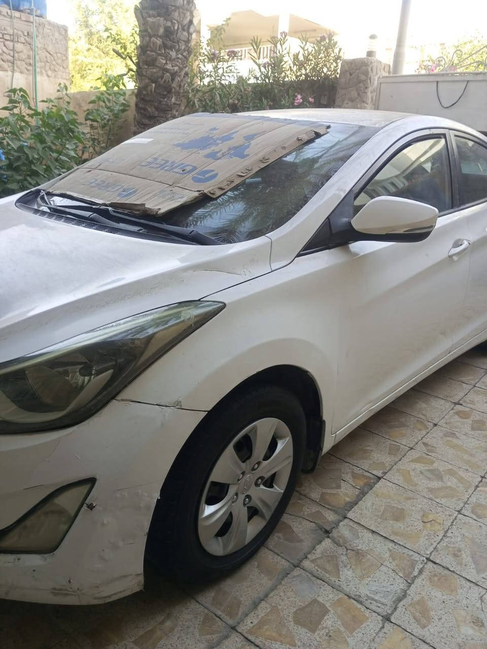 السلام عليكم 
النترا 2016 خليجي محرك 1600  تحكم ستيرن تبريد قطعتين حساسات خلفيه 
مكفوله من الضربه والتبديل مكينه مفتوحه مبدل كازكيت
مكينه كير حداديه تبريد مكان السياره الناصريه مركز رقم الهاتف *********** السعر 110
