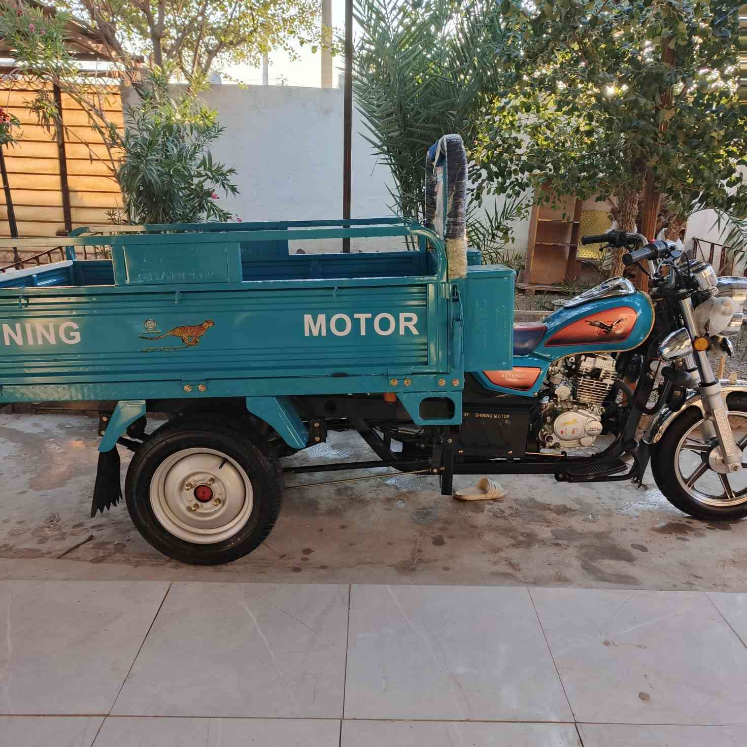 ستوته كربلايه وراق ميدل 23طالعه بل 25بدي شيس زلق مابي شاصي لا طكه ولا زلق بي تايرات جدد الوره ولكدام ستوته خير من لله مكان البصره الهوير سعر 1900رقم الهاتف  ***********
