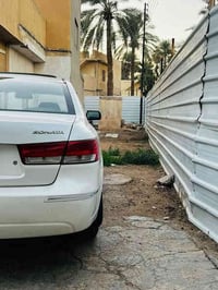 … للبيع سوناتا 2009 مقدس محرك 2400 دوش فول مواصفات فتحه تحكم جهتين بيه...