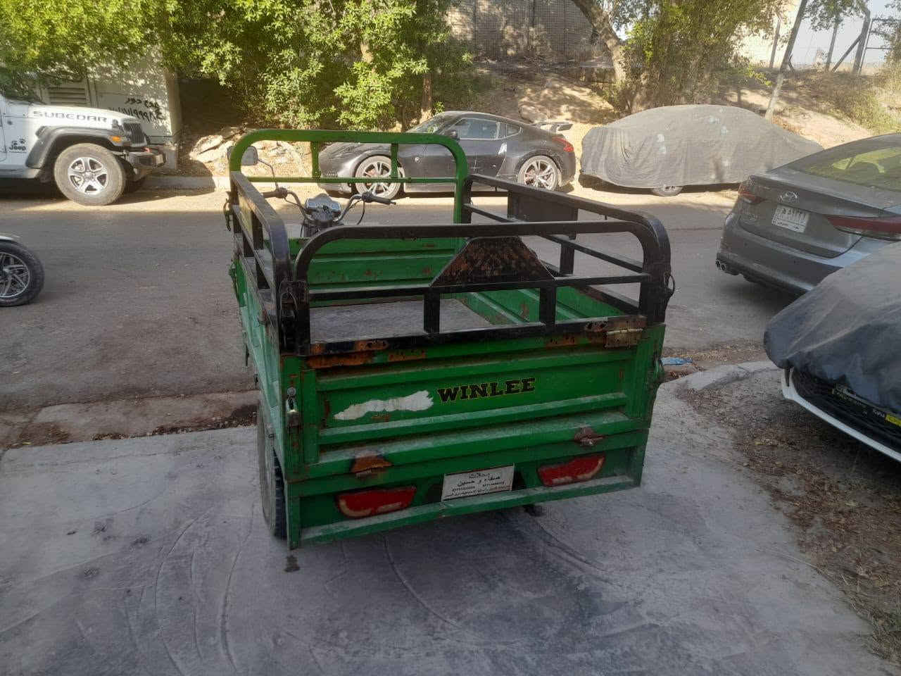 ستوته للبيع مكان بغداد سعر800
 وبيه مجال رقم ***********
