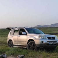 اكس تريل • ٢٠٠٥ • رقم بريطانيا