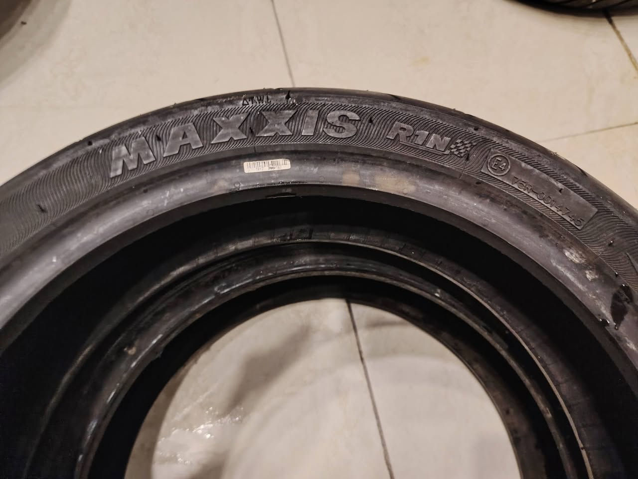 السلام عليكم
تأيرات جلاتين سكنس. جلاتين. باله ماركة. MAXXlS
شراي يتصل ***********
