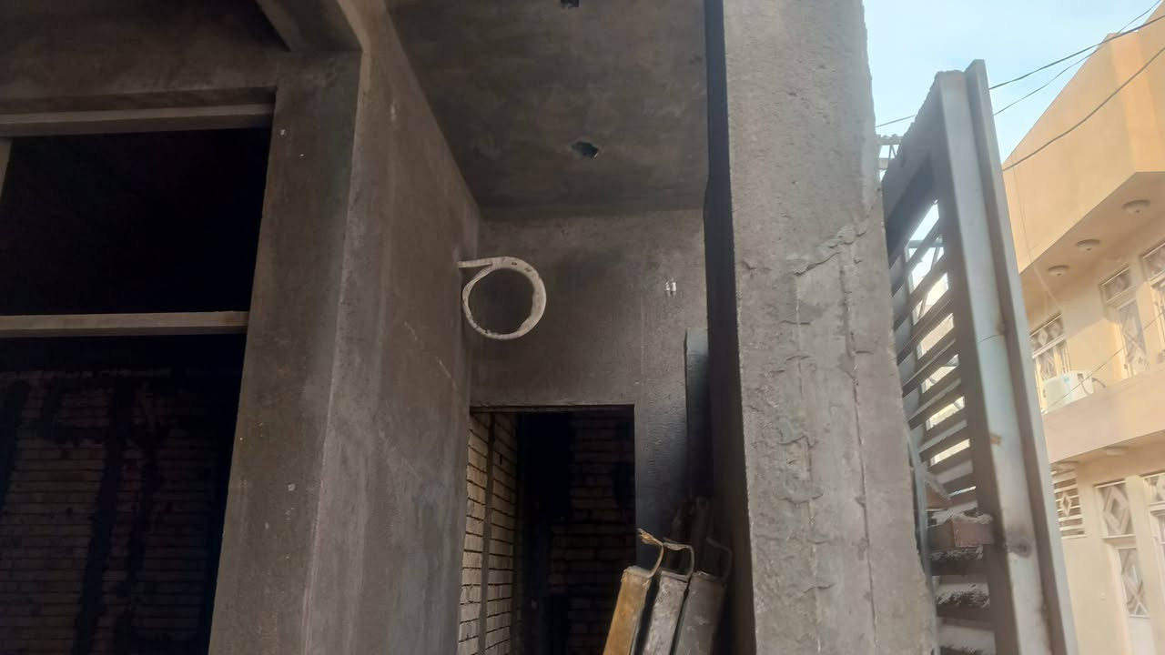 سلام عليكم خلفه لباخ جص وبورك وسمنت درجة اولى كربلاء فقط شغل مستمر وعندي اكثر من كادر واكثر من 10خلفات شغلي كباله وعلى المتر فحص مهندسين وهذا رقمي واتساب ***********
