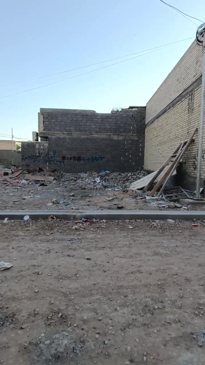 السلام عليكم
قطعة ارض ركن 100 متر - 10×10 
خضراء المدينة مجاور اسواق ابو سمير الدراجي 
السعر المطلوب 30
للتواصل - *********** - ابو عباس - يوجد واتساب
