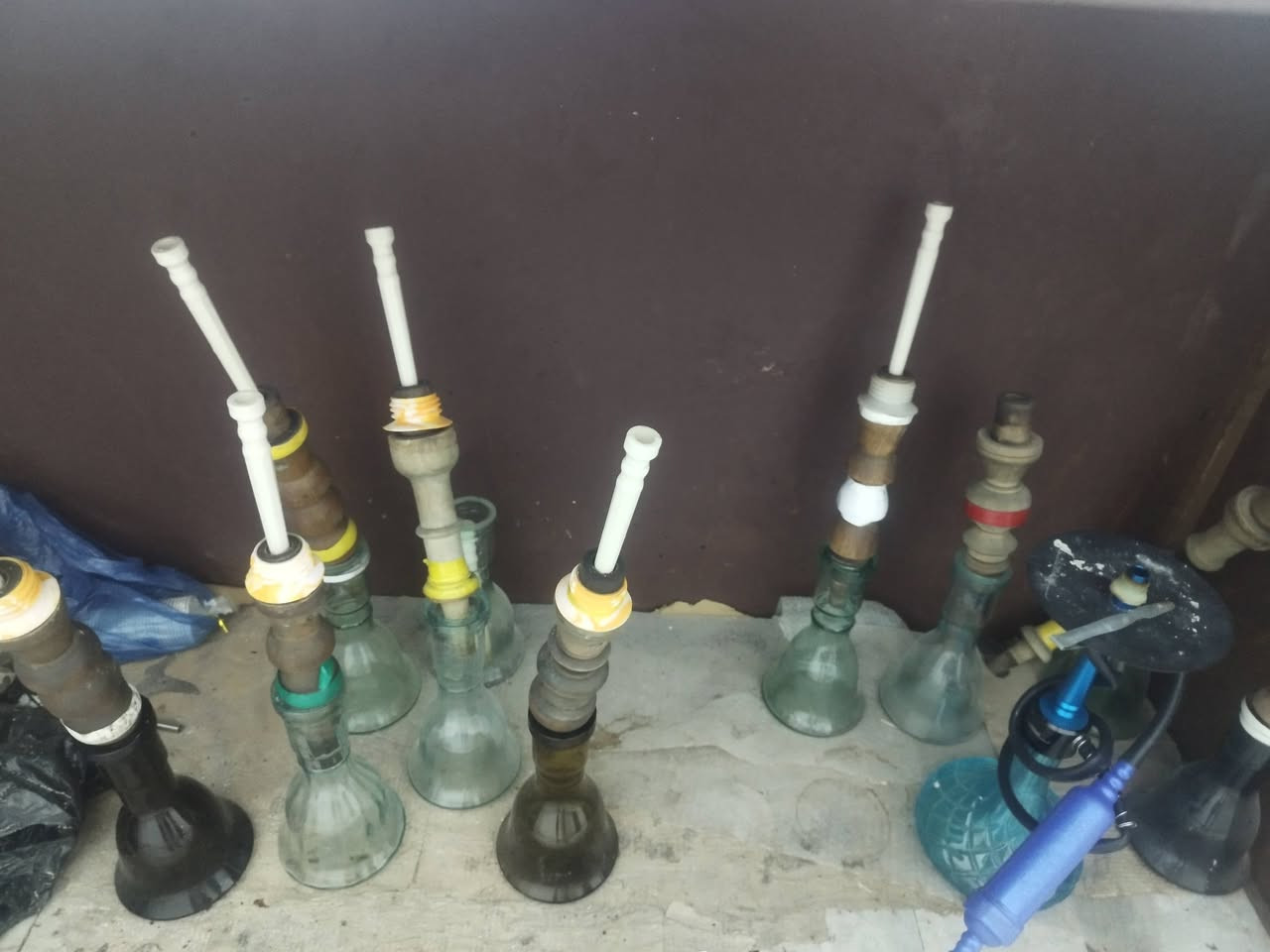 اراگيل + قنفات +براد + ميز بليارد للبيع للاستفسار الاتصال على الرقم ***********
