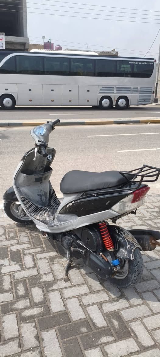 سلام عليكم ماكس قجمه كفاله من كلشي ما مفتوح بوشه 49 مكينه جيس بيضهه شرط وناعمه سلف نكرهه وهندر جاهزه من كلشي بيه كلج امامي WF بلادي 
السعر/700 وبيها مجال 
المكاان/البصره_ابو الخصيب_العوجهه
الي ما يشتري يطلعع كبل
***********
