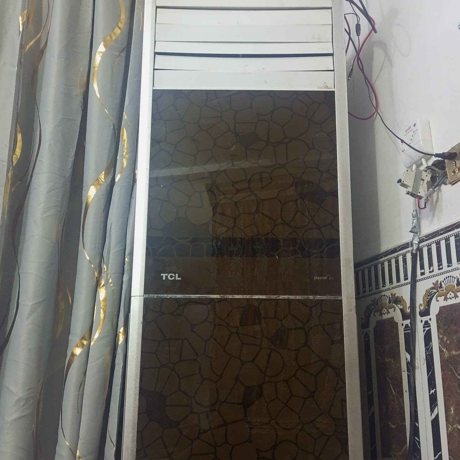 للبيع سبلت 3طن نوع TCL عطل فيوز فقط 
وتساب فقط 
***********
