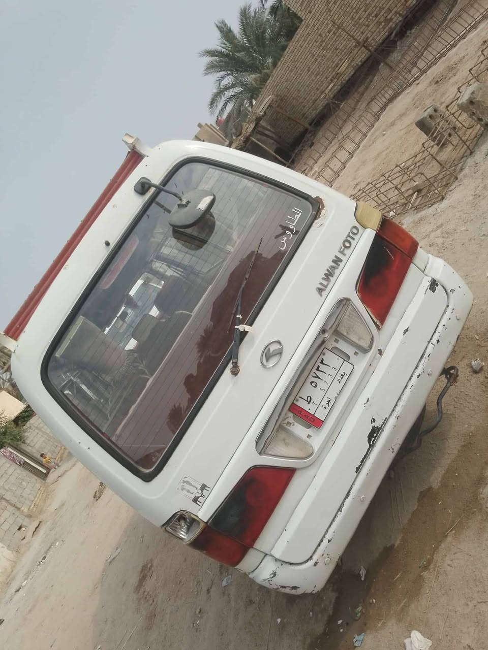 تفاصيل جوه بصوره
