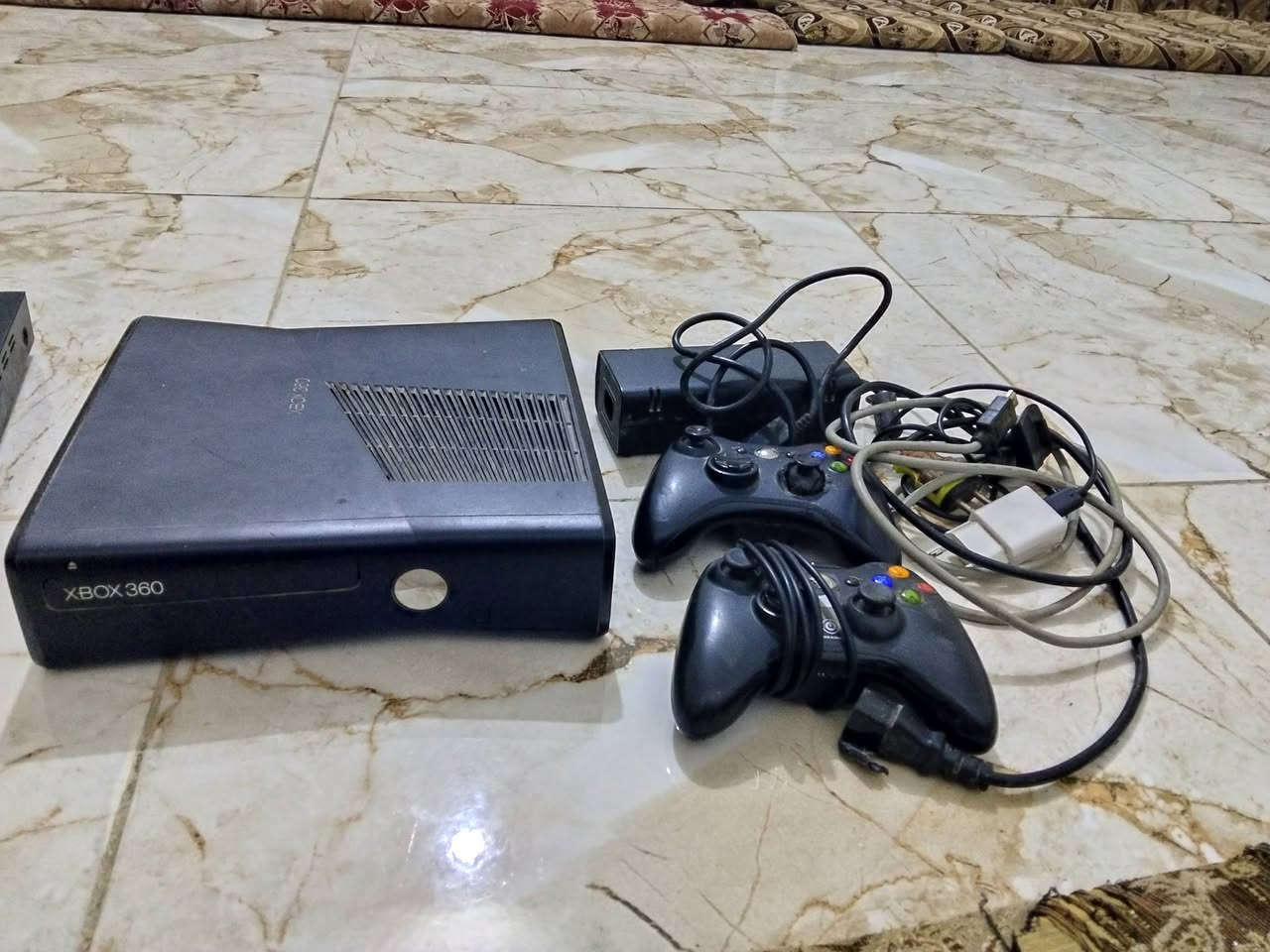 إكس بوكس 360  او ديفيدي نضيفات كلش للبيع المكان ذي قار قرب سجن الصلاح(***********) بي واتساب
