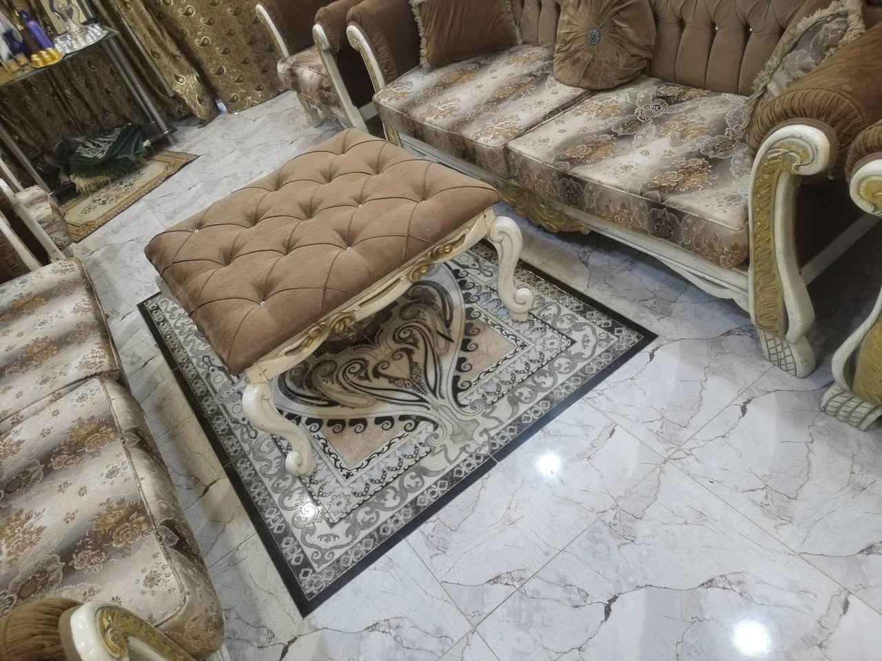 للبيع السعر ١٧٠ الشراي خاص @إشارة


**إذا كنت صاحب هذا الإعلان وتريد حذفه لأي سبب، رجاءا أرسل رسالة إلى الدعم الفني**