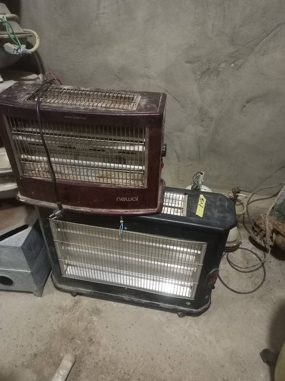 مجمع علي السداوي للمواد المنزليه المستعمله نستقبل الغراض المستعمله بوصل المحل يعني عدك غراض زايده كولشي ناخذ حته المواعين من عده الملابس ناخذهن نعرض يمنه بل محل ومن ينباعن اطيكم فلوس واني اجيكم للبيت بس الاسعار ديرو بالكم علينه والله تجيني عالم مرات اني اطي من جيبي يشهد الله ماعدهه العنوان العلكايه شارع الثاني قرب جامع حي الزهراءع سده الهندية  ***********علي السداوي ***********علي السداوي ‏‪077-385-28147‬‏احمد الشمري
