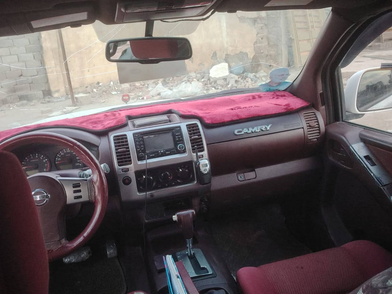 سلام عليكم بيكم نيفاره موديل 2011 مفوله  السياره بيهه مكانات بارد والباقي مكفول تخم تاير محرك ابلا ي مامبدل اوتوماتيك سنويه منتهيه حدادية جديدة مكان البصره السعر ٩٥ اتصال على هذا الرقم ***********
