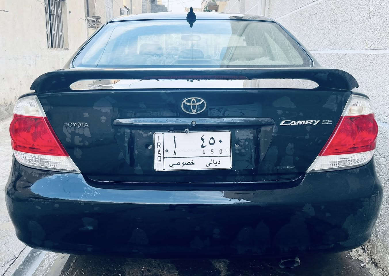 السلام عليكم
كامري ٢٠٠٦ 
محرك ٢٥٠٠
رقم ديالى مميز باسمي 
كاملة مابيهه كل نقص 
السعر ١١٥ وبيهه مجال 
المكان ديالى 
الهاتف ***********
