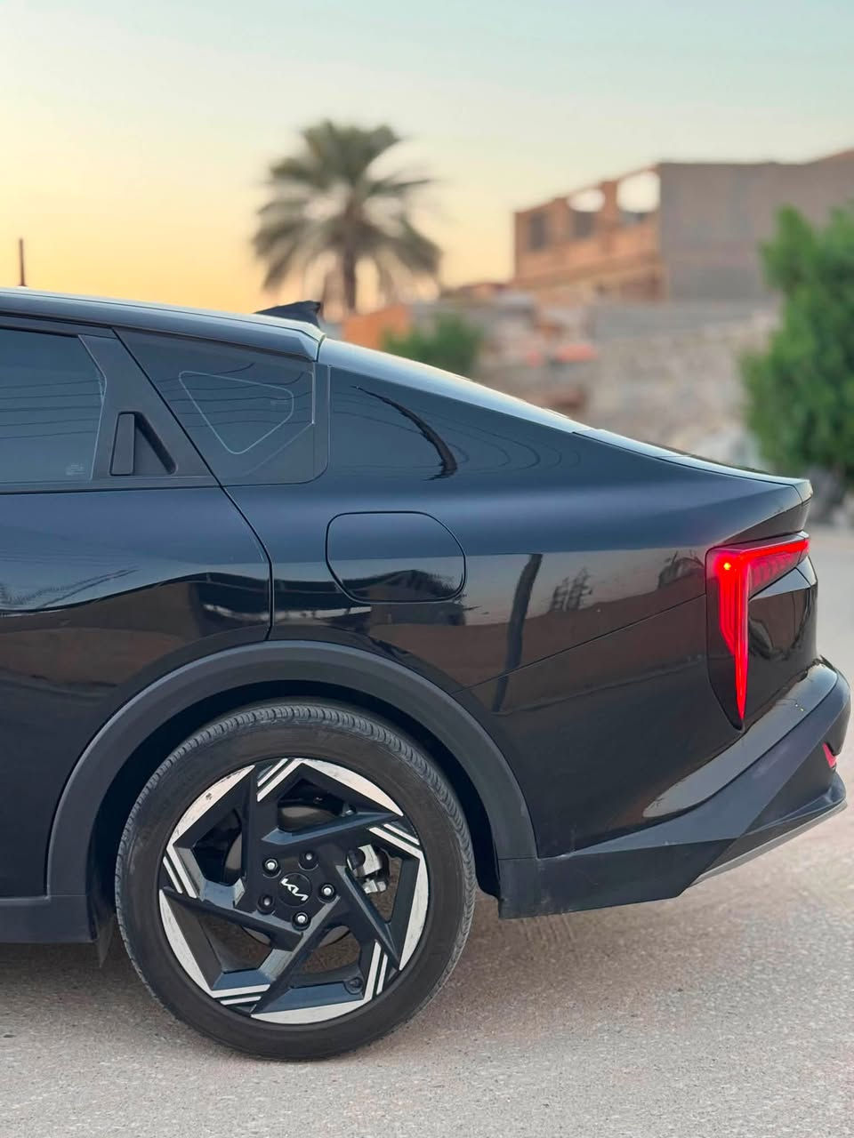 كي فور موديل 2025 
حره بدون رقم 

وارد امريكي الضرر 

الصبغ بابين وطرف جاملغ خلفي

معمرة وجاهزة سونار مرفق بلصور 

مكان السيارة كربلاء

علق تم يوصلك السعر 

الاستفسار ***********
