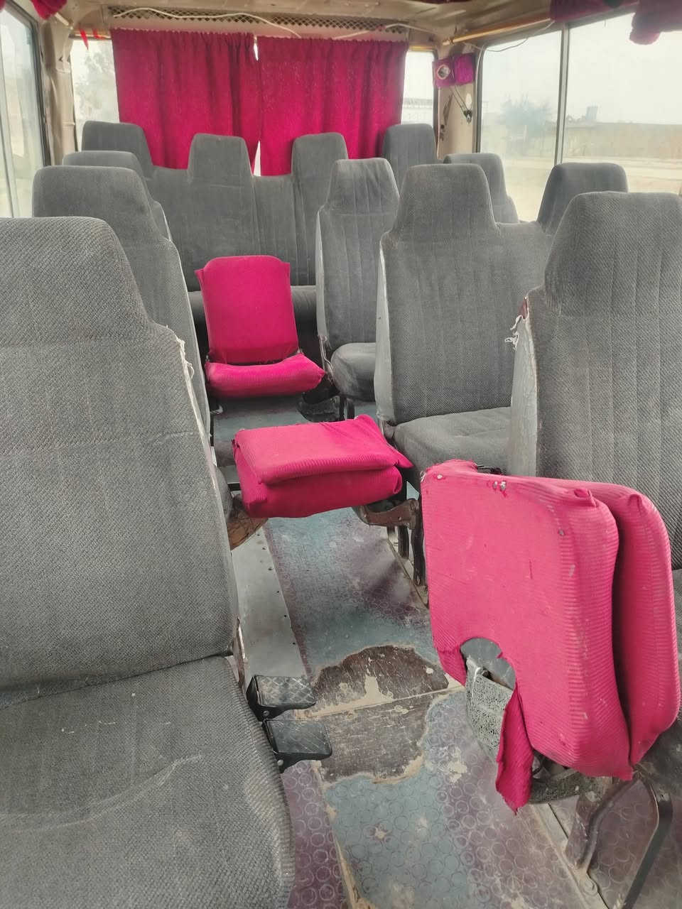 سلام عليكم
عريضه للبيع موديل ٨٤ كير شرط محرك بلادي كاز بي تنقيص من التبديل اله التبديل لتر ينقص مكان السياره كركوك قضاء الحويجه السعر ٦ بيها مجال باقي التفاصيل التصال ***********
