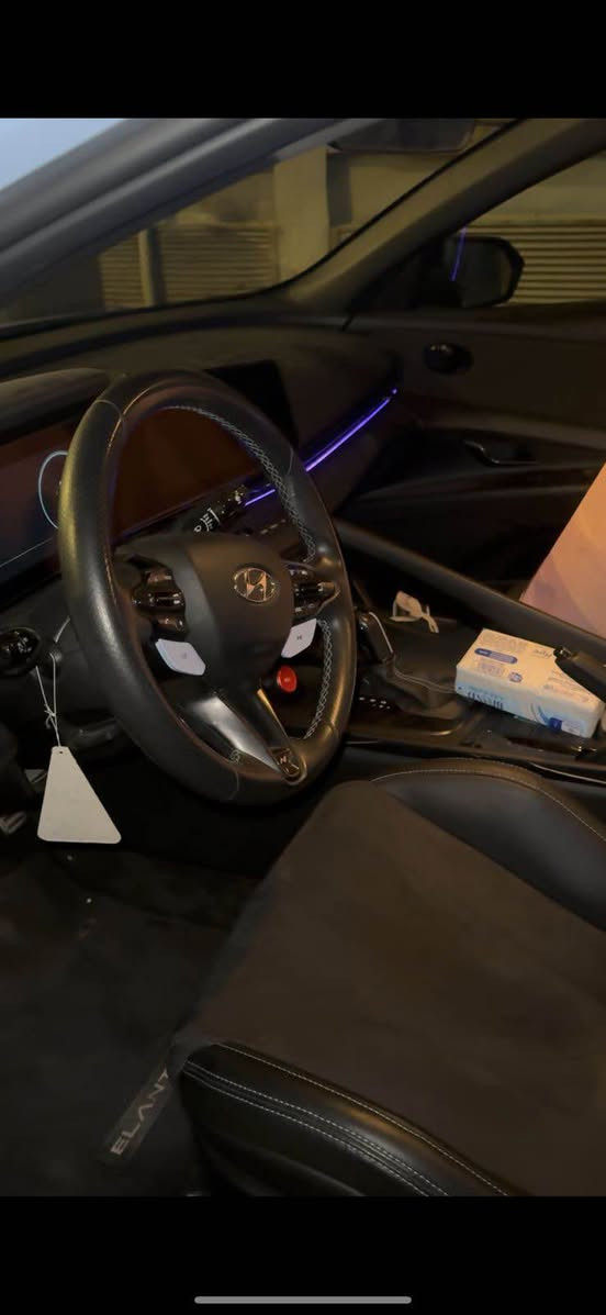 هونداي موديل 2023
فئه N الرياضيه 
فول مواصفات السياره حلوه كلش 
مكينه 2000 تيربو
لون ازرق فاتح
السياره مرقمه باسمي
الحادث جاملغ الأمامي وشوي من البنيد مثل ماواضح بالصور
عنوان البصره
سعر 190 ورقه وبيه مجال بسيط 
*********** البصرة, العراق

