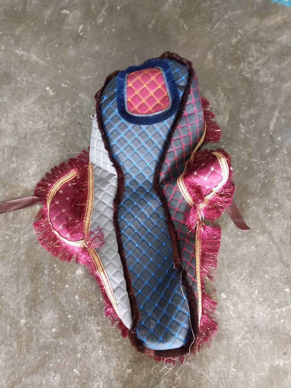 السلام عليكم 

يتوفر دوشمه ماطورات و دوشمه سيارات بارخص الاسعار السيارات كافه / و الدراجات كافه +الستوتات 
يوجد أيضاً دوشمه ستوته كامل حسب الطلب

و يوجد مواد احتياطيه لكافه انواع الدراجات و الستوتات

العنوان/النميصه الشارع العام محلات أحمدالجميل الخياط  بادارة علي الاحمد 

للطلب او الاستفسار 
***********. واتساب تلگرام
***********

و الف هلا بالجميع
