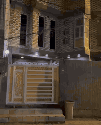 مكتب اياد اعلان عن دار للبيع 200م حي ابو طالب  النجف الأشرف 🧿اللهم صلِ علىٰ محمد وآل محمد 🧿
سعر مناسب 
التفاصيل:عندك عقار للبيع او مراوس دار قطعه ارض مرسله مكتب على رقم مكتب المساحه200م شارع 10  
- الطوابق: طابقين  صب 
- 4غرف نوم 
- البناء: صب 
- الموقع:ابو طالب           للبيع او مراوس 
- التصميم:

الطابق الأول:غرفه 1مطبخ  استقبال صاله 
الطابق الثاني : 3غرف نوم صاله صحيات 
التواصل:مكتب اياد للعقار سعر 450مع المجال 

- عنوان المكتب : ***********/***********
- العنوان: حي السلام شارع المكاتب او شارع ابو دجاج قرب شارع مستوصف 

هذا الإعلان يظهر دارًا فاخرًا للبيع، مع تصميم عصري وتصميمات أنيقة.
