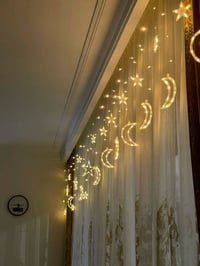 نجمة LED • خيوط شلال • نور دافئ